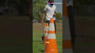 How to Curve a Football fifa thegreatestplayerofalltime realmadrid footballteam skills [upl. by Dat]