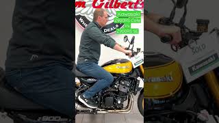 Kawasaki Z900RS Cafe vs Z900RS SE seating position compared [upl. by Oleg]