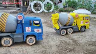 Mobil Truk Molen Ngecor Jalan [upl. by Gorrono]