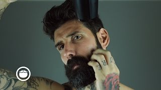 How I Remove My Beard Curls  Carlos Costa [upl. by Spatz462]