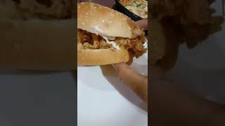 Zinger Berger Easy cooking with iqra short [upl. by Aem722]