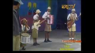 Hagos Suzinino Comedy quotGodena Minbarquot  2013 Bahti Meskerem Concert [upl. by Evangelin]