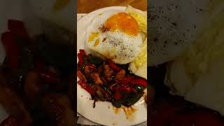 Stirfry Chicken with Roasted Chilli paste thaifood stirfry firedegg spicyfood stirfrychicken [upl. by Ogu833]