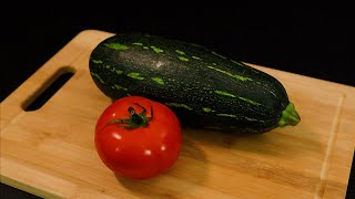 Recette saine de courgettes et de tomates pour votre dîner [upl. by Lucina]