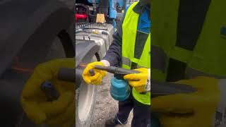 Mercedes Lkw Kotflügel reparieren 👍🏽kfz mechanic lkw truck viralvideo shorts opiosi ￼ [upl. by Deragon]