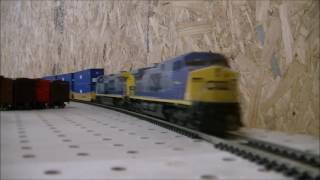 CSX model train very fast [upl. by Peria448]