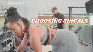 Choosing Signals Ep 1  Is she Into me [upl. by Lindner]