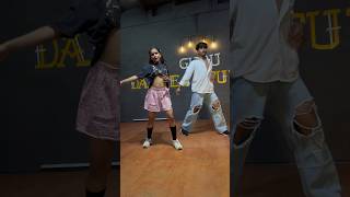 TU ISAQ MERA  dance shots bollywood trending youtuber ystshorts hatestory3 hotlook viral [upl. by Eugenides937]