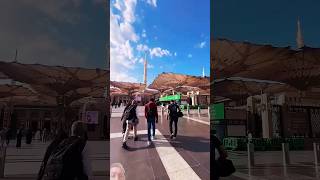 Madinah live😍madinahlive madina explore beautiful shorts [upl. by Renaud]