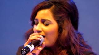 Shreya Ghoshal Mere Dholna Sun [upl. by Elleunamme]