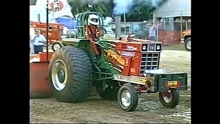 2002 NTPA Tractor amp Truck Pulling Mt Sterling IL [upl. by Burget]