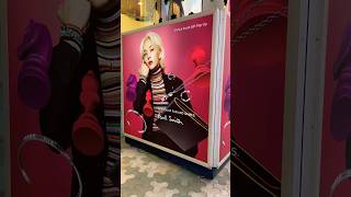 【SEVENTEEN ジョンハン × ポール・スミス】の大型広告がラフォーレ原宿にて展開中！ shorts 原宿 seventeen jeonghan ジョンハン [upl. by Leesa]