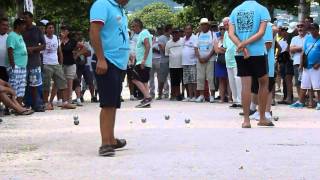 Mondial 2013 de la Marseillaise à pétanque  premiéres journées [upl. by Iba670]