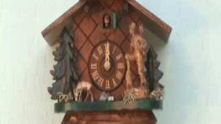 Chalet Cuckoo Clock with Hunter Dold Uhren Model 1771 [upl. by Solakcin]