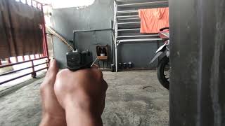 Mainan Pistol G26 WGB Convert VS Botol [upl. by Nywg]