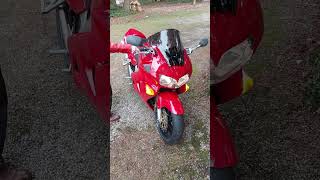 Honda VFR hondamotorcycles vfr vfr800 vfr800f motorcycle motorcyclehistory motorcyclesounds [upl. by Mena]