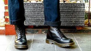 Dr Martens 1460 Black Smooth [upl. by Neiviv]