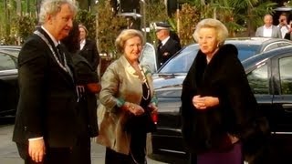 LUCILLE WERNER KRIJGT DE MAJOOR BOSSHARDT PRIJS VAN KONINGIN BEATRIX [upl. by Neb]