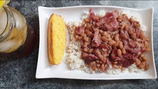 How To Make Southern Style Pinto Beans With Smoked Pork Necks In The Crockpot [upl. by Follansbee]