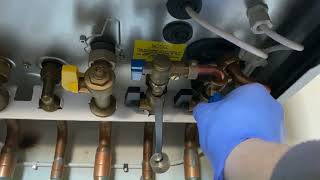 E 118 Fault Low system pressure How to top up  Repressurise Baxi EcoBlue Advance Combi Boiler [upl. by Alsi]