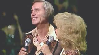 Barbara Mandrell amp George Jones  I Was Country When Country Wasnt Cool CMA Awards 1981 [upl. by Aihsenad]