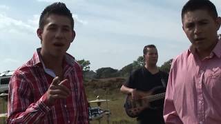 Komezon Musical Les costo caro Servando y Modesto video oficial HD1 [upl. by Atahs244]