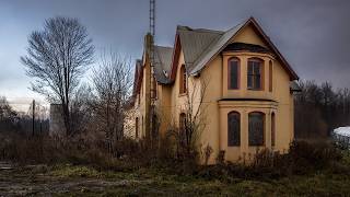 Abandoned For Years A Look Inside A Forgotten Abandoned Farmhouse [upl. by Goulden]