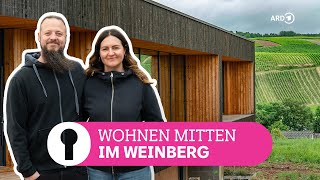 Familie baut sich modernes Holzhaus mitten in der Natur  ARD Room Tour [upl. by Rockey477]