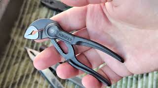 Cobra® XS KNIPEX 87 00 100 and Knipex 87 01 180 Cobra  how it works [upl. by Nordine]