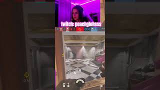 test server clutch gamergirl rainbowsixsiege twitch clutch girl [upl. by Huckaby853]