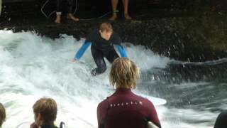 SURF at München Eisbach Englischer Garten [upl. by Leggat998]