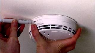 Replace battery in Ei141 smoke alarm [upl. by Flossi]