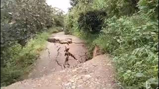 El susto de campesinos por deslizamiento de la tierra en zona de San Lorenzo Nariño [upl. by Ahsiryt]