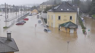 Verheerendes Hochwasser in Österreich  historischer Wasserstand in St Pölten Niederösterreich [upl. by Kwan988]