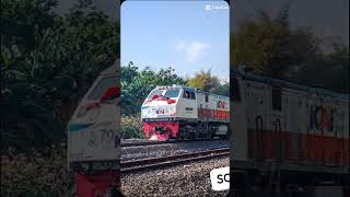 Lokomotif cc203 ada livery baru shorts cc203 railfans [upl. by Cormack553]