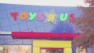 Toys R Us opening new store at Harlem Irving Plaza [upl. by Heather392]