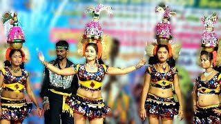 கும்பலாக ஆடி கலக்கும் கரகாட்டம் Karakattam karakattamkuttuattam villagekarakattam melam [upl. by Demahum]