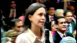 María Corina llama ladrón a chavez en cadena nacional [upl. by Ellehcirt47]