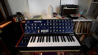 Behringer monopoly synthesizer Bones new synthesizer loop Beat [upl. by Sande]