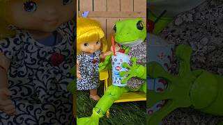 Frog will you share that ice cream with Rainbow Brite [upl. by Maxey983]