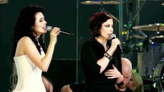 Within Temptation feat Anneke Van Giersbergen  Somewhere Live HD [upl. by Korney]