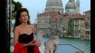 Lucia Aliberti  Brindisi La Traviata Verdi 2000 [upl. by Obeng]