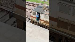 🇮🇳Indian loco pilot 👮👮🫡🫡🇮🇳 india train viralvideo indianrailways [upl. by Canfield]