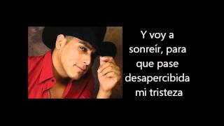 Espinoza Paz  Un Hombre Normal Letra Lyrics [upl. by Bjorn]