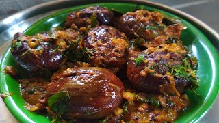 ಬದನೇಕಾಯಿ ಎಣ್ಣೆಗಾಯಿ  Badanekayi Ennegayi Recipe  Bharawa Baingan  Swadishta Paaka [upl. by Xirtaeb]