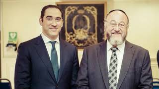 UK Chief Rabbi Ephraim Mirvis amp Joseph Dweck PROUDLY Distorting Torah [upl. by Auj210]