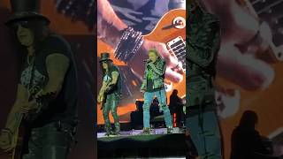 Guns N’ Roses  Welcome to the Jungle Intro concerts gunsnroses rock axelrose slash [upl. by Pine]