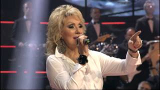 Lepa Brena i Sladjana Mandic  Splet LIVE  FS  TV Prva 10122014 [upl. by Enylhsa614]