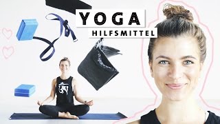 Yoga Anfänger Hilfsmittel  Yogamatte Klotz amp Co  Was braucht man zum Yoga wirklich [upl. by Yks549]