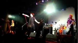 One ok Rock  Koi no aibou kokoro no cupid Live [upl. by Hastie196]